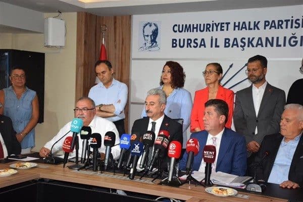 CHP Bursa İl Başkanlığı’nda düzenlenen basın toplantısında saha çalışmasına dair