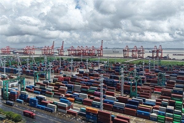 Çin’de akıllı limanların elleçleme kapasitesi dünya genelinde ilk sırada yer