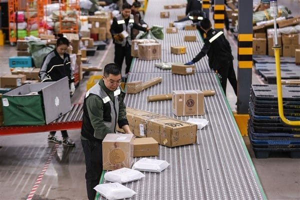 Çin Devlet Posta İdaresi, ilk yedi ayda ülke genelinde ekspres
