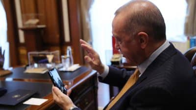 Görüşmede Ukrayna-Rusya arasındaki barış sürecine ilişkin son gelişmeler ele alındı.
