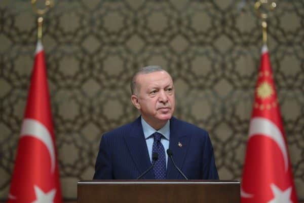 Cumhurbaşkanı Erdoğan'ın konuşmasından bazı satır başları şöyle: "Savunma sanayiimizin en