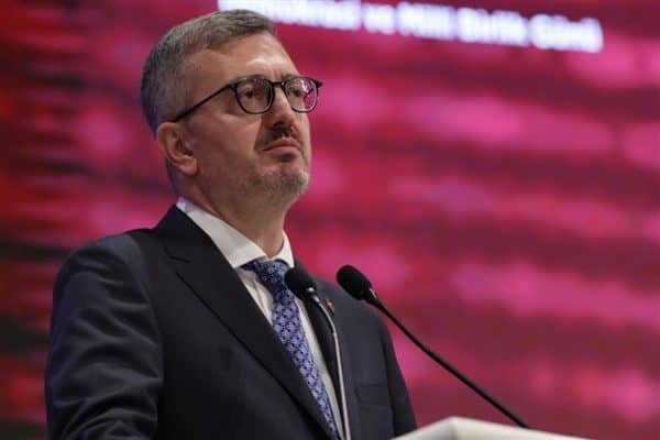 Cumhurbaşkanlığı İletişim Başkanı Duran, tarih boyunca kazanılan her bir zaferin,