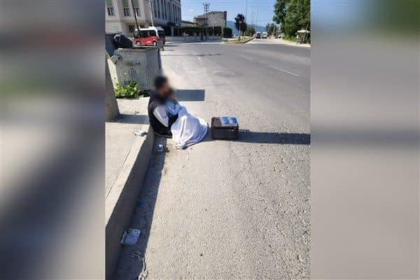 Özellikle il dışından Düzce’ye gelen, kendilerini acındırarak, vatandaşların duygularını istismar