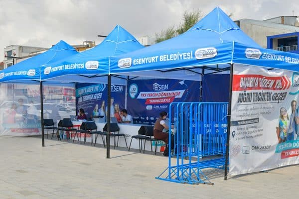 Esenyurt Belediyesi tarafından , üniversite sınavına giren adayların tercih sürecinde
