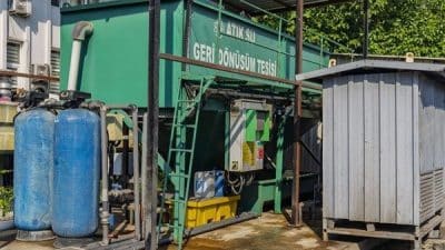 İzmir Büyükşehir Belediyesi, suyun tasarruflu kullanılması için de kent genelinde