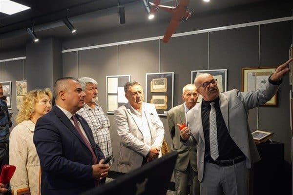 Serginin açılış törenine Etimesgut Belediye Başkan Yardımcıları, Ebru Keyvan, Gültekin