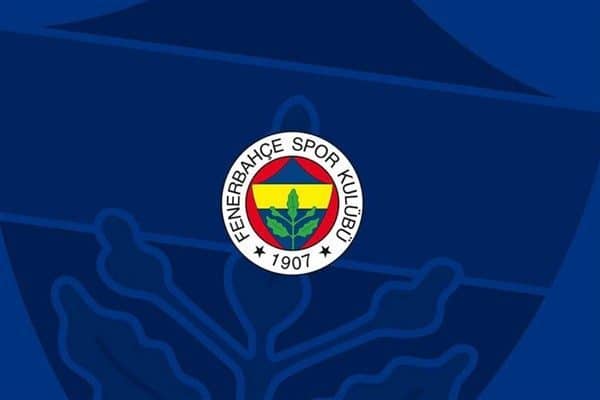 Fenerbahçe Şükrü Saracoğlu Spor Kompleksi'nde oynanan hakem Istvan Kovacs'ın yönettiği karşılaşmanın
