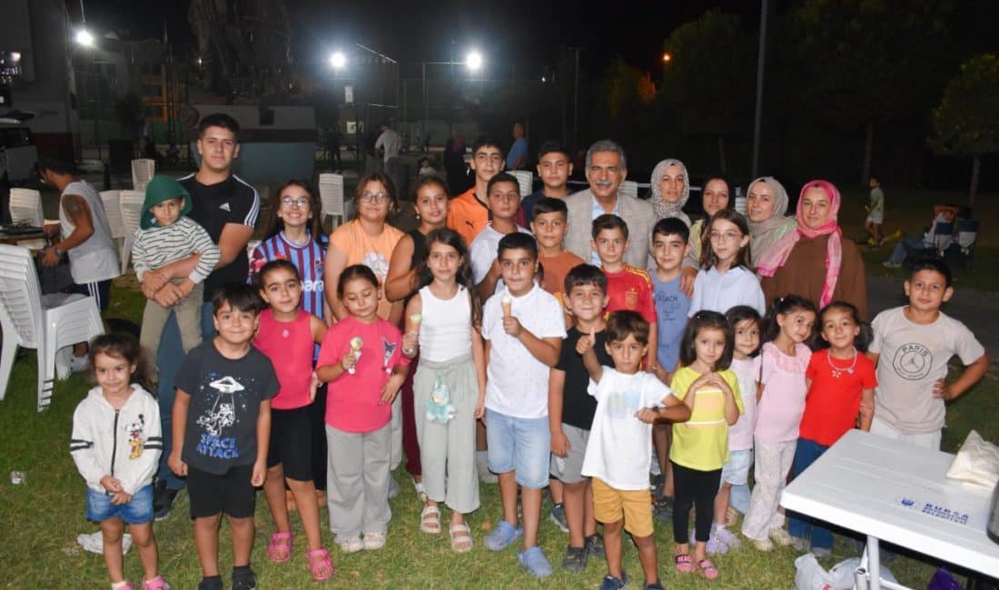 Etkinlikte çocuklara pamuk şeker ve patlamış mısır ikram edildi. Gemlik