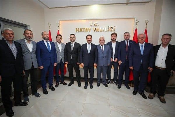 Hatay Valisi Mustafa Masatlı’nın başkanlığında düzenlenen toplantıya Halep Ticaret Odası