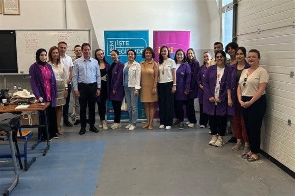 Manisa Büyükşehir Belediyesi ile Cevdet İnci Eğitim Vakfı eğitim iş