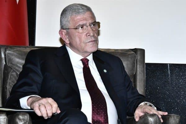 Dervişoğlu, mesajında 1071’de “Geldik” diyen Sultan Alparslan ile 1922’de “Hiçbir