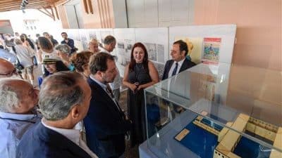 “İzmir’de Eski Bir Yaz: Deniz Hamamlarından Plaja” sergisi, APİKAM tarafından