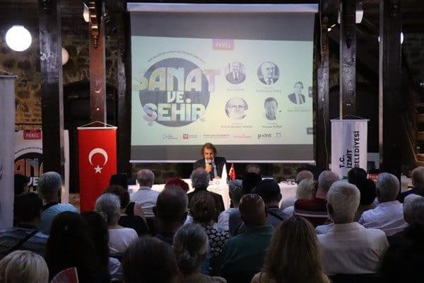 İzmit Belediyesi ile Point Kültür Sanat iş birliğinde, şehrin kültürel