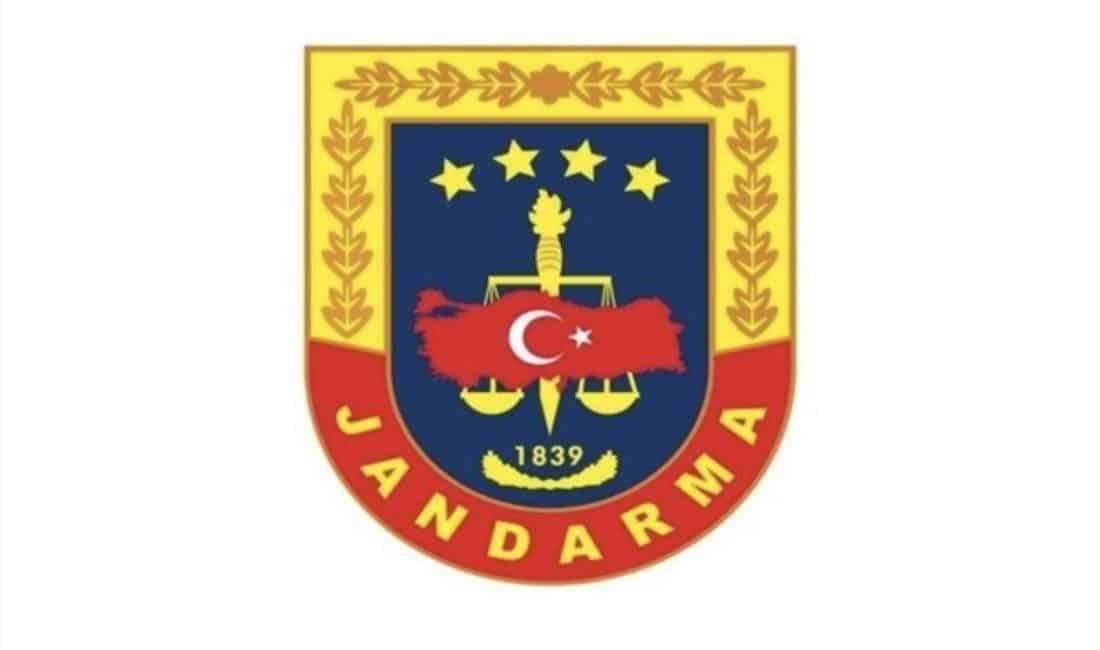 Jandarma Genel Komutanlığı, arama, kurtarma ve tahliye çalışmalarının devam ettiğini
