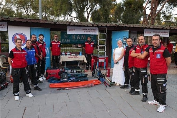 Konak Belediyesi’nin Afet İşleri Müdürlüğü bünyesinde kurulan Konak Afet Merkezi