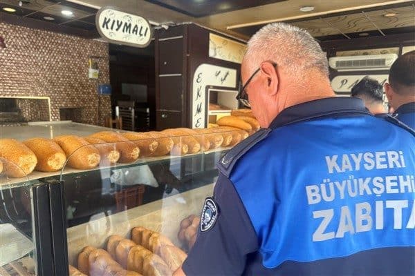 Büyükşehir Belediyesi Zabıta Daire Başkanlığı ekipleri tarafından halk sağlığı ve