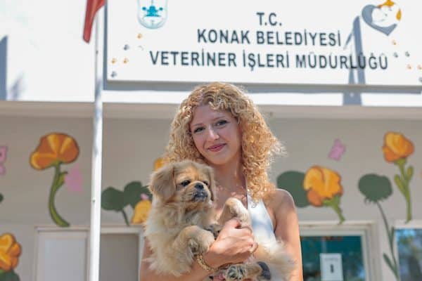 Konak Belediyesi Veteriner İşleri Müdürlüğü, Halkapınar’daki kampüsünde kedi ve köpeklerin