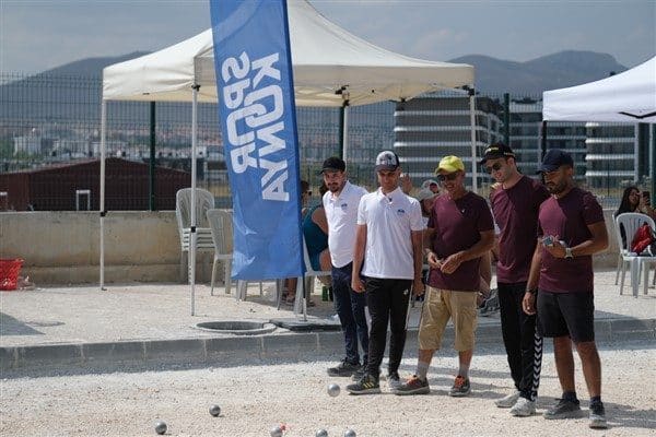 Konya Büyükşehir Belediyesi’nin ev sahipliğinde Uluslararası Bocce Turnuvası düzenlendi. Konya