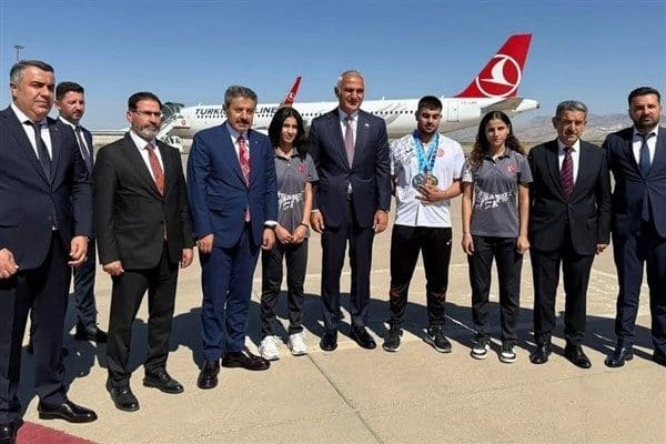 Şırnak Valisi Birol Ekici, Milletvekili Arslan Tatar, Belediye Başkan V.