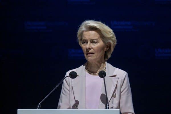 Avrupa Komisyonu Başkanı Leyen, ABD Başkanı Donald Trump, Ukrayna Devlet