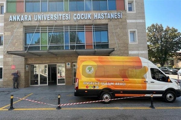 Belediye ekipleri,  hasta bezi, çocuk bezi, tekerlekli sandalye desteği ve