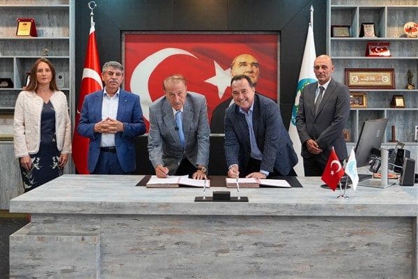 Dünya Bankası Kredisi ile yapılacak olan altyapı projesinin imza törenine