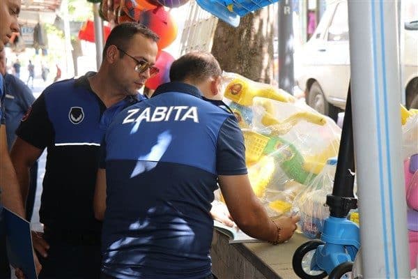 Denetimlerde özellikle engelli vatandaşların kaldırımları kullanmalarının kolaylaştırılması, herhangi bir engelle