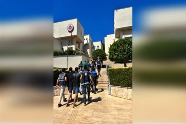 Muğla İl Emniyet Müdürlüğünden yapılan açıklamaya göre Göçmen Kaçakçılığıyla Mücadele
