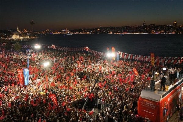 CHP Genel Başkanı Özgür Özel’in, Ekrem İmamoğlu ve arkadaşlarının tutuklanmasının