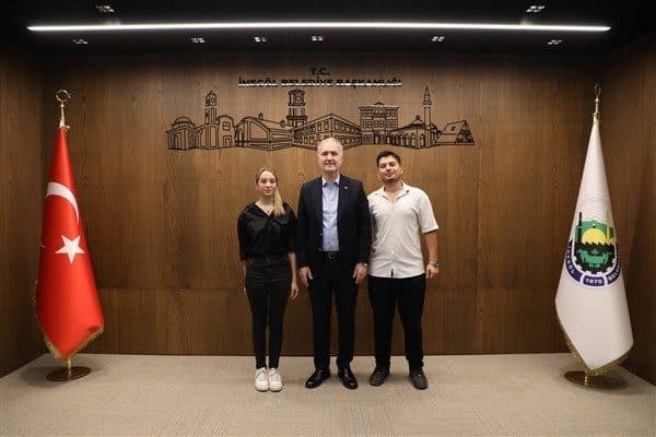İnegöl Belediyesi Nöbetçi Kitaphanelerinde sınava hazırlanan ve açıklanan sınav sonuçlarına