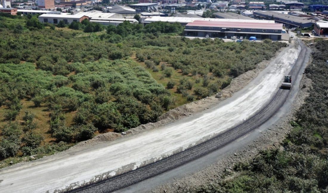 Ordu Büyükşehir Belediyesi tarafından , kent genelinde sürdürülen  asfalt seferberliği
