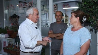 Nilüfer Belediye Başkanı Özdemir, mahalle ziyaretlerine devam ediyor. Bu kapsamda