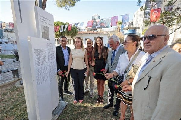 Konak Belediye Başkanı Nilüfer Çınarlı Mutlu’nun yanı sıra Prof. Dr.