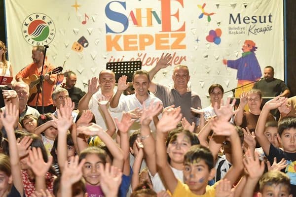 Kepez Belediyesi tarafından düzenlenen “Sahne Kepez” etkinlikleri kapsamında Kirişçiler Mahallesi’nde