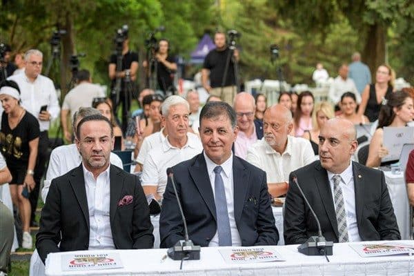 Kentin simgelerinden İzmir Enternasyonal Fuarı (İEF), 94’üncü kez kapılarını açmaya