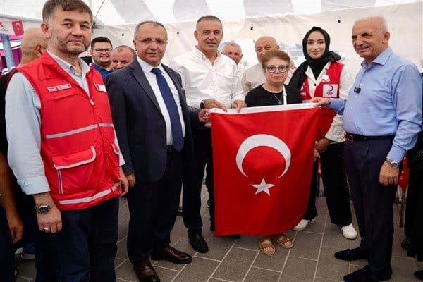 Ümraniye Belediyesi, Ümraniye Kaymakamlığı ve Türk Kızılayı iş birliğiyle düzenlenen
