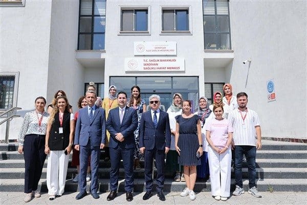 Sakarya Valiliğinden yapılan açıklamaya göre ziyarette, vatandaşların sağlığını korumak ve