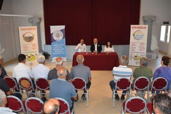 Yatağan Belediye Başkanı Mesut Günay’ın da katıldığı toplantıda; sivrisinek, karasinek,