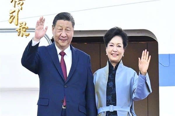 Çin Cumhurbaşkanı Xi Jinping şunları söyledi: "Ailelerin geleceği ve kaderi,