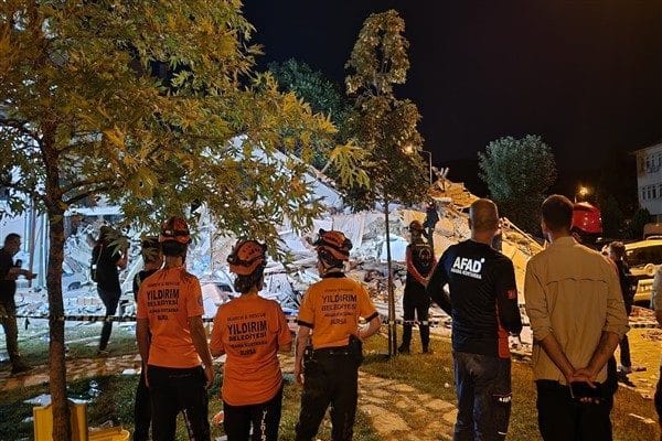 Yıldırım Belediyesi, Balıkesir’in Sındırgı ilçesinde meydana gelen ve çevre illeri