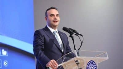 Sanayi ve Teknoloji Bakanı Mehmet Fatih Kacır, il programları kapsamında