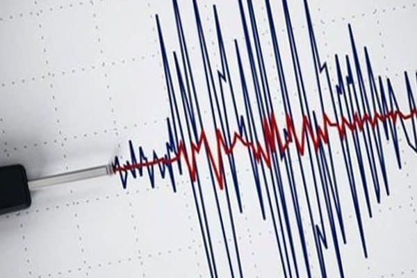 Boğaziçi Üniversitesi Kandilli Rasathanesi ve Deprem Araştırma Enstitüsü (KRDAE) verilerine