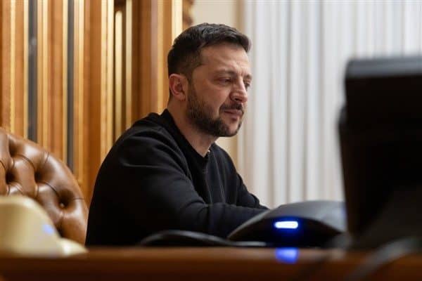 Ukrayna Devlet Başkanı Zelenski, İsveç Başbakanı Ulf Kristersson ile görüştüğünü