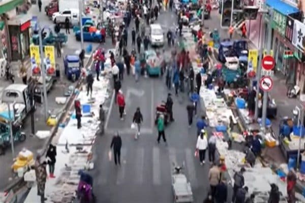 Sözcü Guo Jiakun gazetecilere yaptığı açıklamada, "15 Eylül 2025 ile