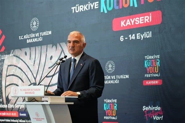 Bakanlıktan yapılan açıklamaya göre, Kültür ve Turizm Bakanı Ersoy, Türkiye’nin