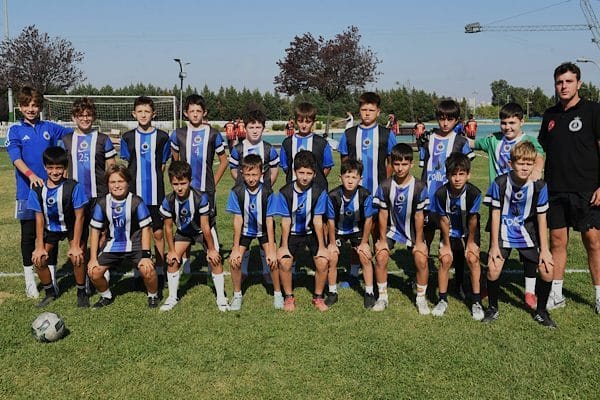 Osmangazi Belediyesi tarafından, Futbol Festivali düzenlendi. Sukaypark Tesisleri’nde gerçekleştirilen Yıldız Cup